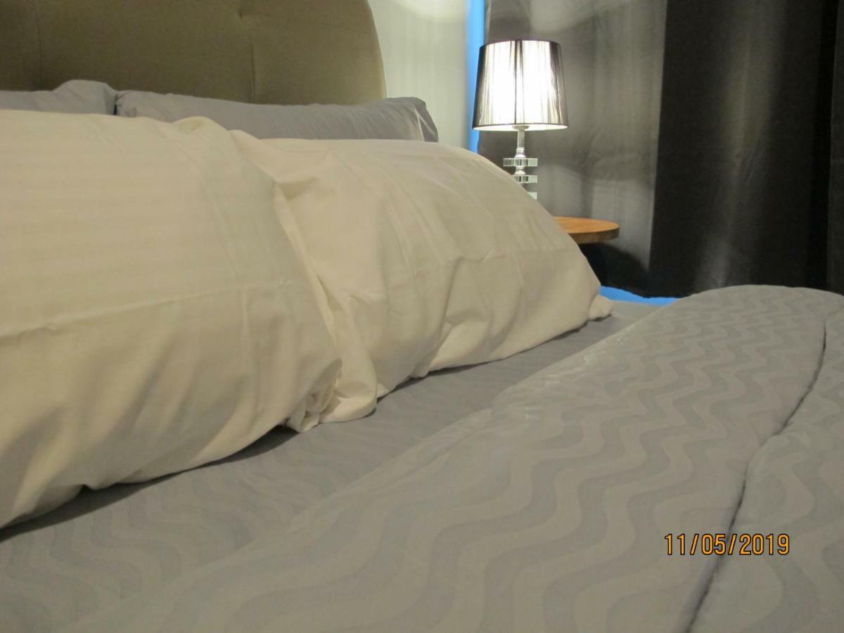 Apartment E Life D Summit Residences With Wifi & Netflix *